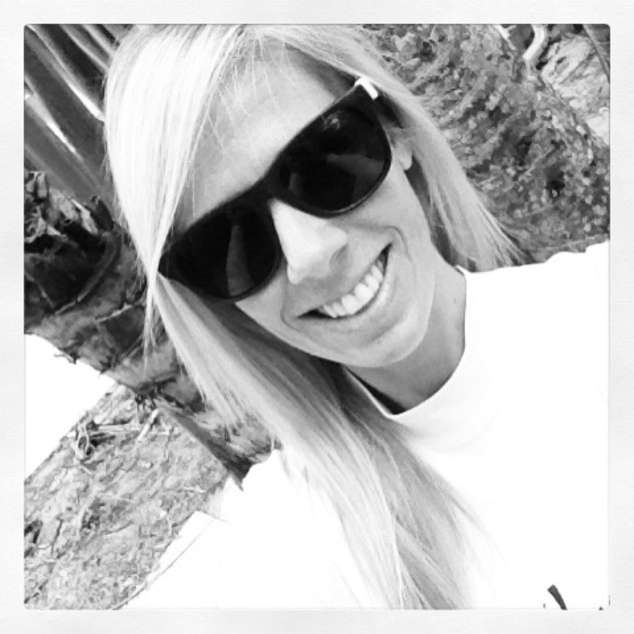 A Florida girl who loves a good adventure, a freelance writer and blogger at http://t.co/zPKwUZ7Z0L