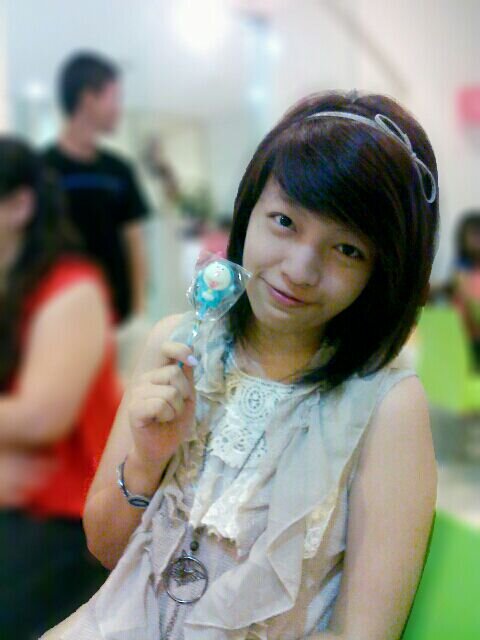 ♥im indonesian mix chinese♥180496♥line,wechat,kakao,hello,IG : xiaoayume♥path : ayume ashari♥follback?mention me♥love GOD♥love my family♥JKT48♥