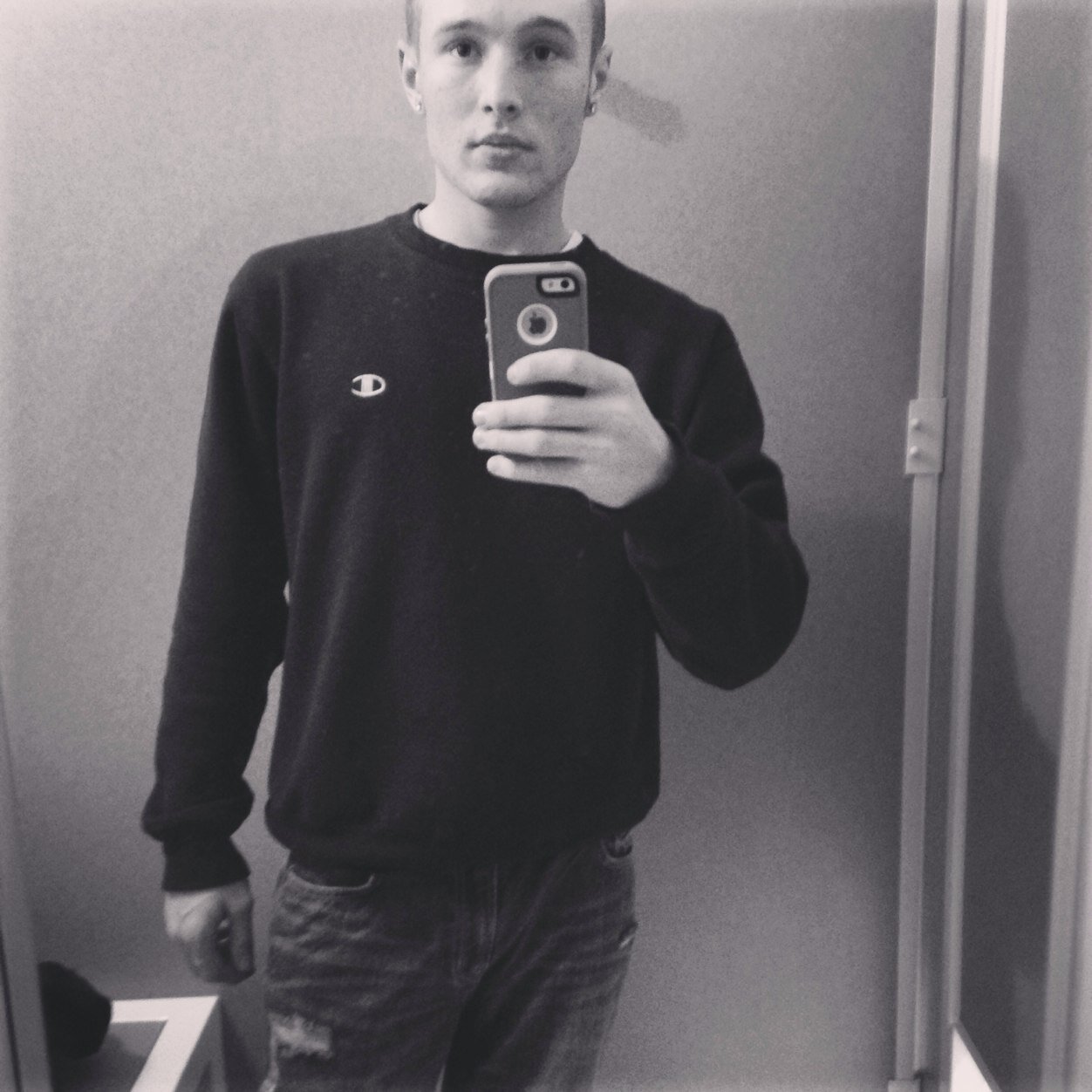 taken by the most amazing girl alyssa 03-02-2014 crazy as hell. live life. and party hard