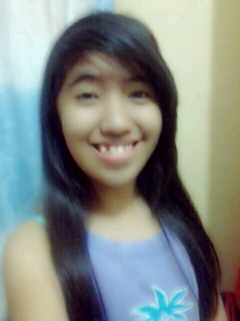 Hi followers. :) Wag niyo na ifollow itong account ko. Yung 2nd ko na lang po. Ayaw kasi magsign in eh. Thanks. @JoooanaEscano ~ 2nd account. :)