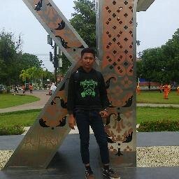 Pelajar SMK N 1 AMPELGADING , kalo follow Q pasti Q follback...
