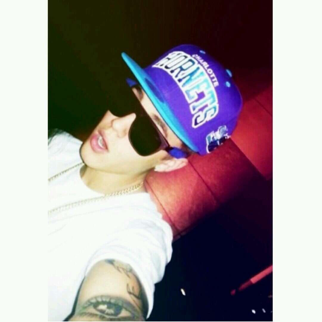 Justin Bieber Ariana Grande. Xavier follows! Belieber since 2009!!