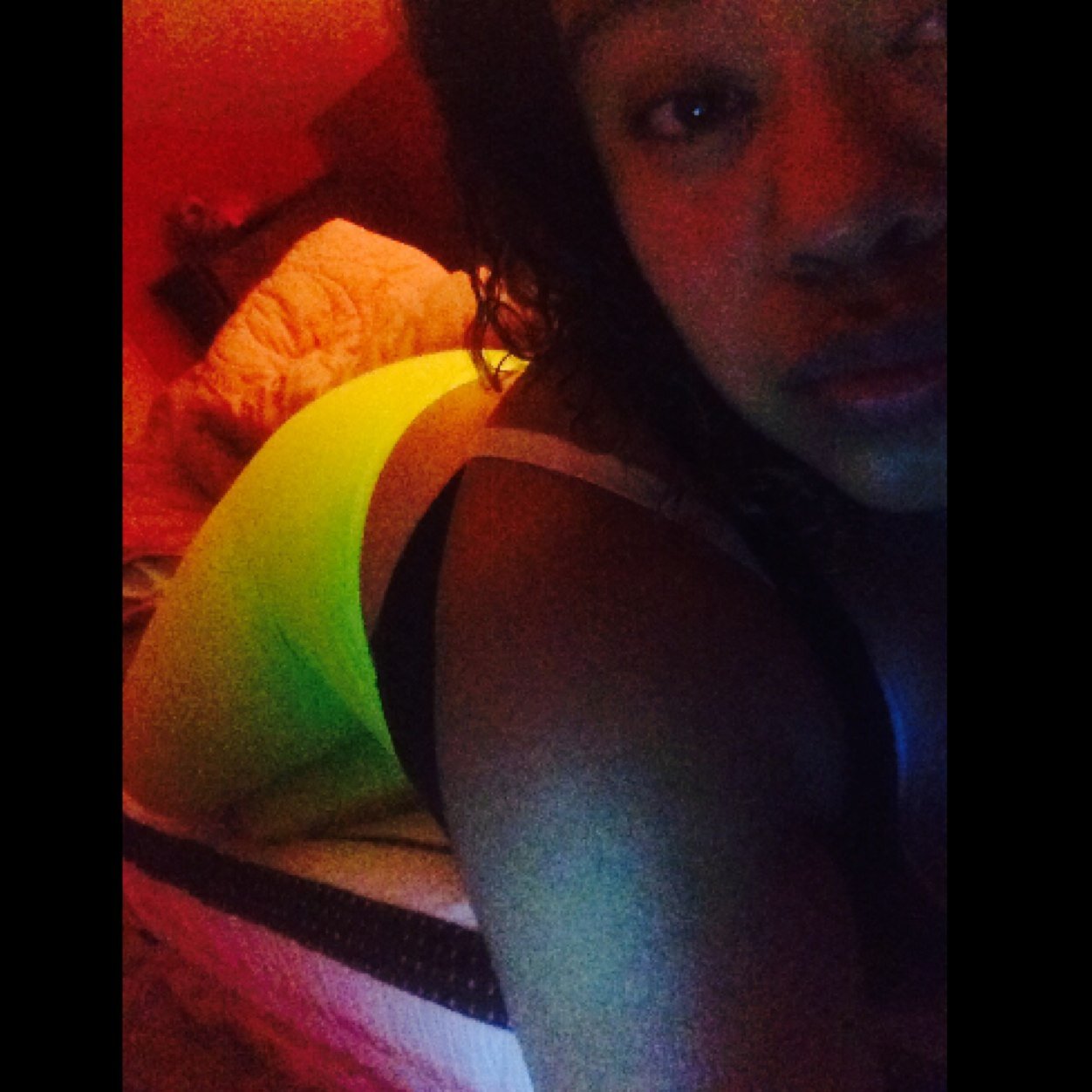 YOLO_jennie's profile picture. Fuck this juss Follow me and ill Follow u bck also!(: