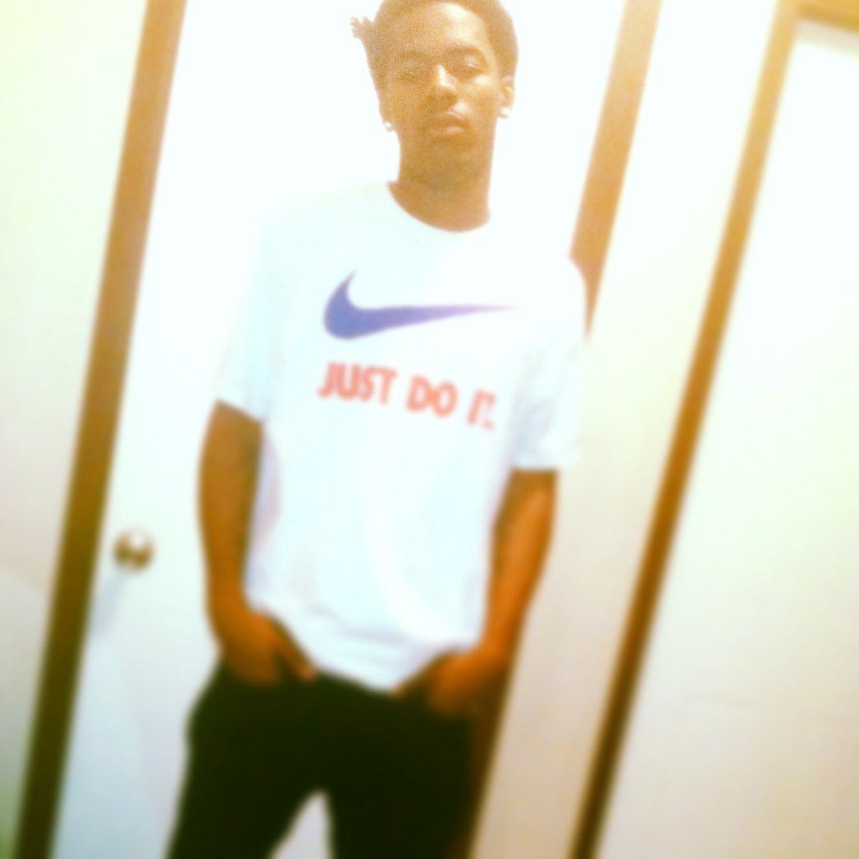 A young artist from Detroit, MI.
Follow my IG: @DatBoiLoKey
Facebook: Rgl Lo-key
Email : @DatBoiLoKeyBooking@gmail.com
Hmu for Features .!