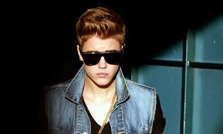 A campaign to show Justin that he has to come to the UK again. Please help to trend #justincomebacktotheuk
