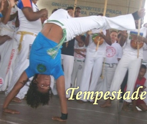 EvyTempestade's profile picture. Formanda em Ed Física, C.Mestra de Capoeira,Policial Militar,Presidente e Fundadora do Centro Cultural Capoeira de Elite e Praticante de Jiu Jitsu ..