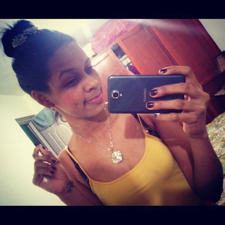 Soy súper divertida me encanta hacer amistades no perdono la traiciones & Odio la zanahoria ☹.. AMO el calzado me encantan ♥™//Fallow me y te doy fallow back
