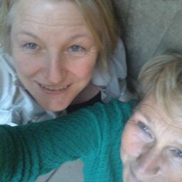 Birgita Klepke och Susanne Rydell har skrivit boken Skriv populärvetenskapligt (Liber, 2014). Vi håller skrivkurser, föreläser och skriver om forskning.