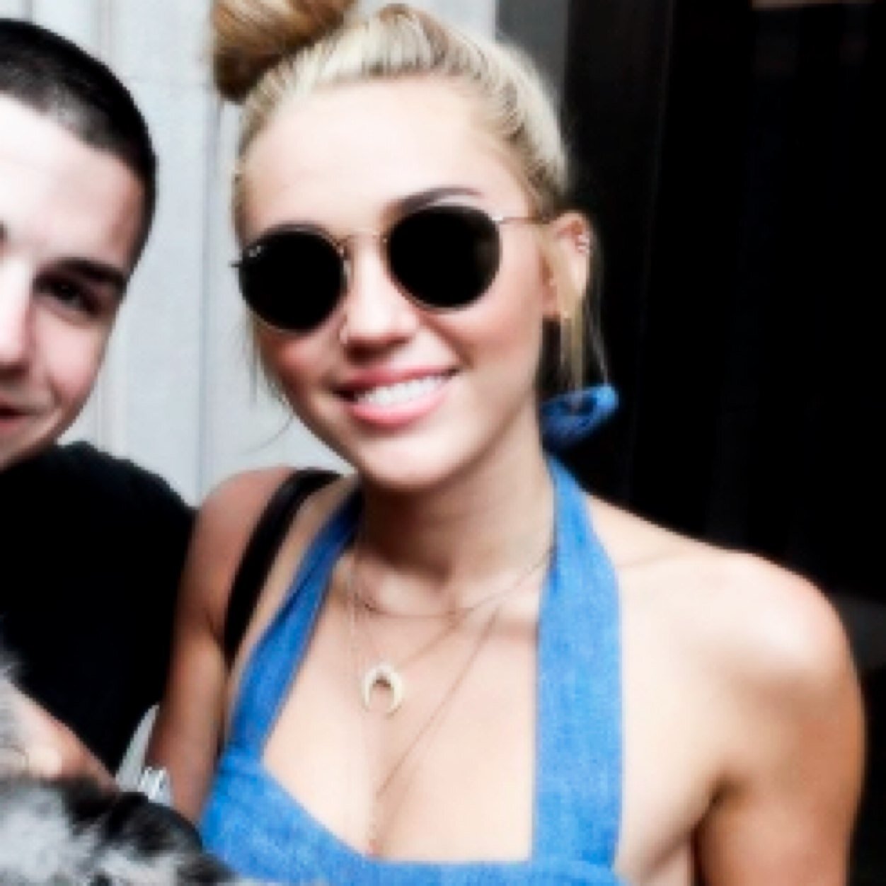 levinesaved's profile picture. 