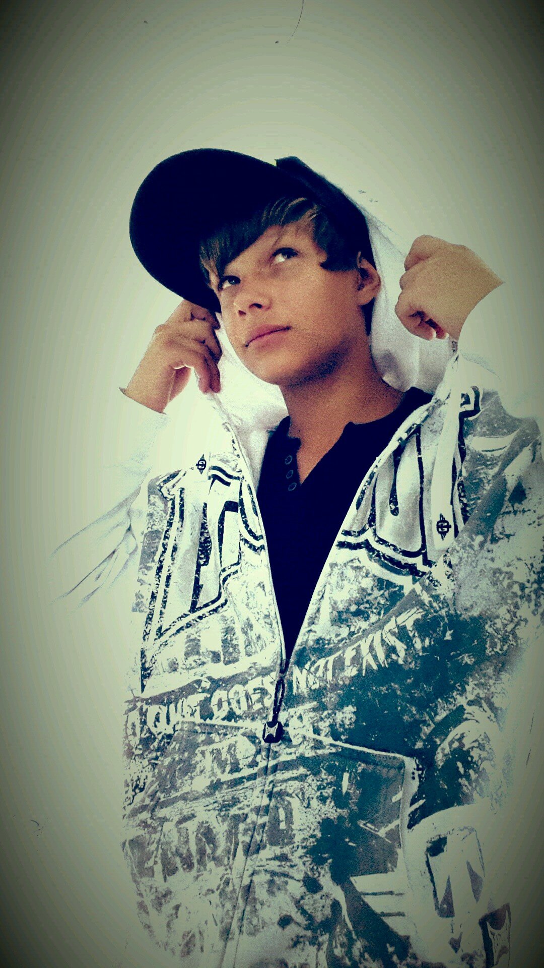 gamerdude_OG's profile picture. I am and i do DJ,rugby player,gamer,crossfit dude,swimmer,teen