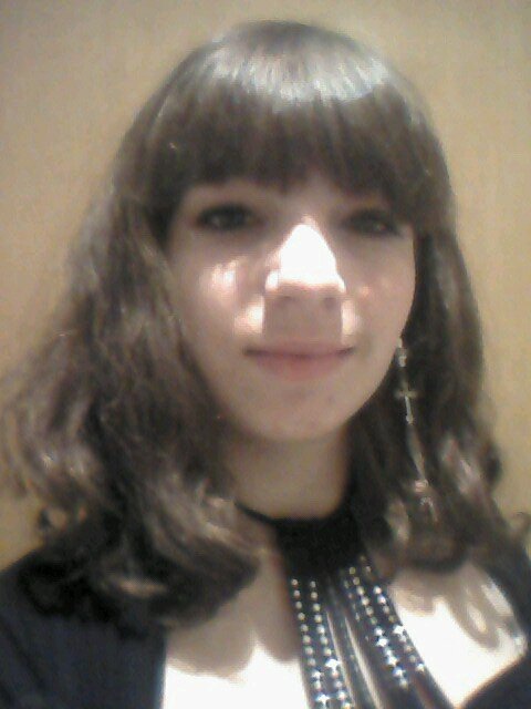 lauraimmer's profile picture. fan de CM Punk for ever because he's THE BEST IN THE WORLD I was born on September 10th i follow back if you're a WWE fan