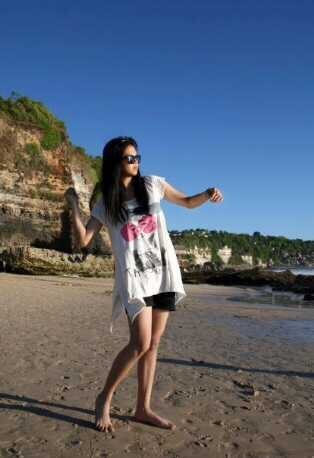 gezcarol's profile picture. Berhenti menutup diri, mencoba memberi arti. Act Now!! | FOLLOW ME, I WILL FOLLOW YOU BACK