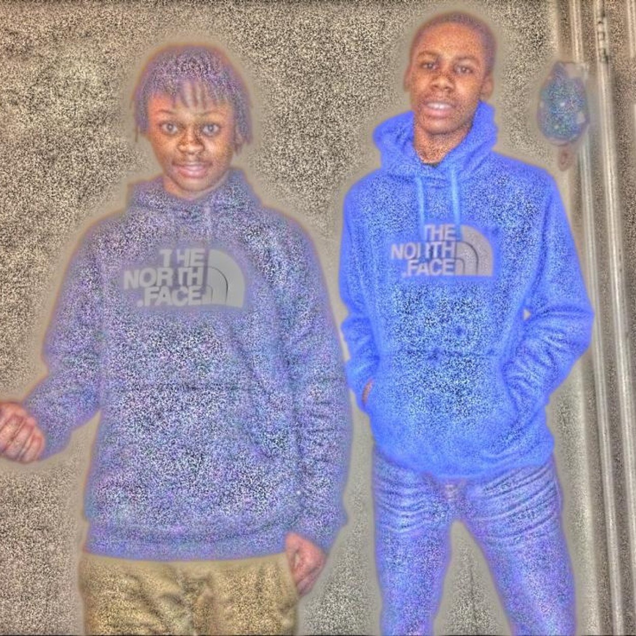 $$lilsavage kam stay on dat paperchase$$$
U on my page might as well change that blue button green
Kik me Paper _chaser flyboy
Fmoi lilsavagekam