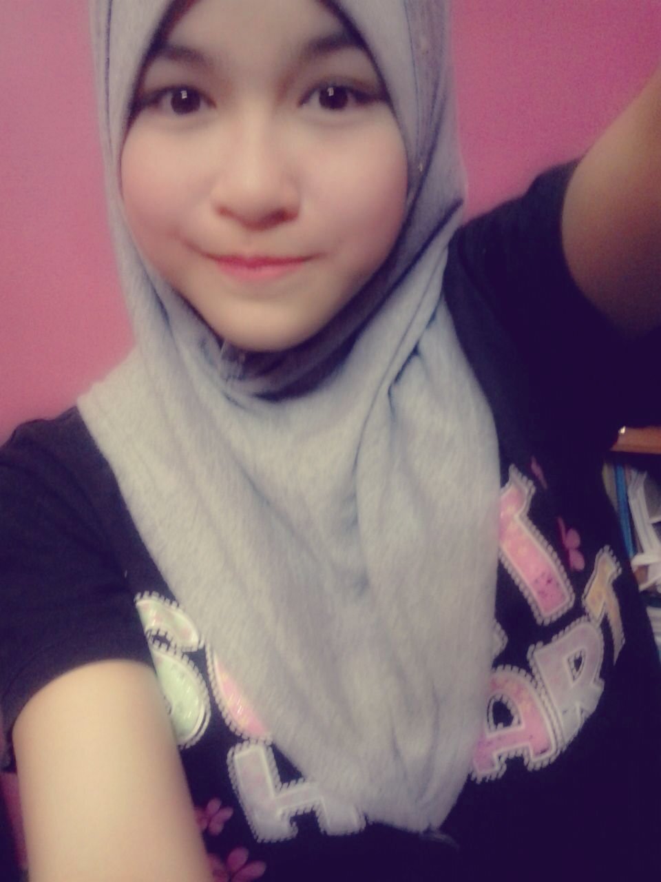 hi ! my name emy aynalys . just call me emy . oky .!