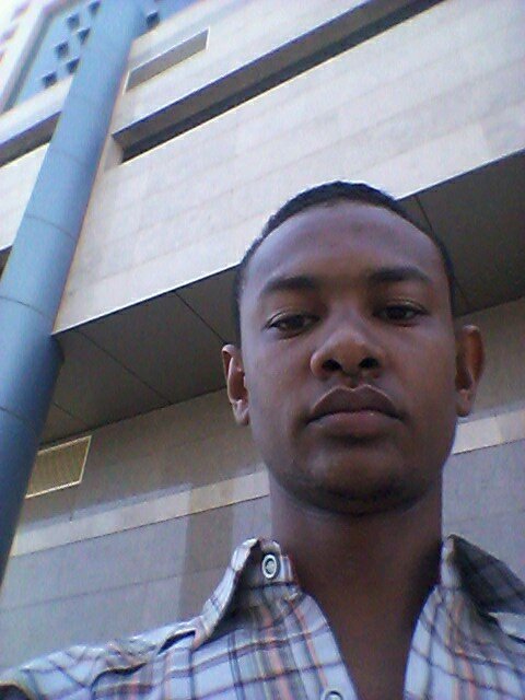 o0927524583's profile picture. 