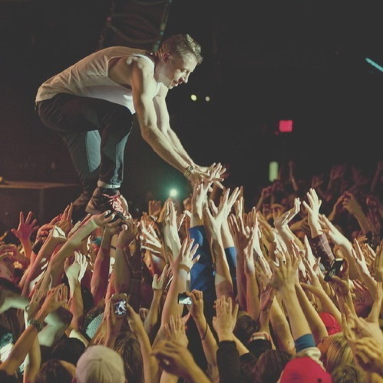 macklemoreau's profile picture. Australian appreciation and massive love for @macklemore and @ryanlewis