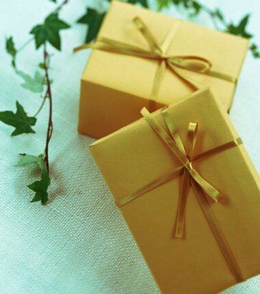 presentbox2014's profile picture. 2014年度のプレゼント企画!!フォロワー10000人突破後当選発表!!