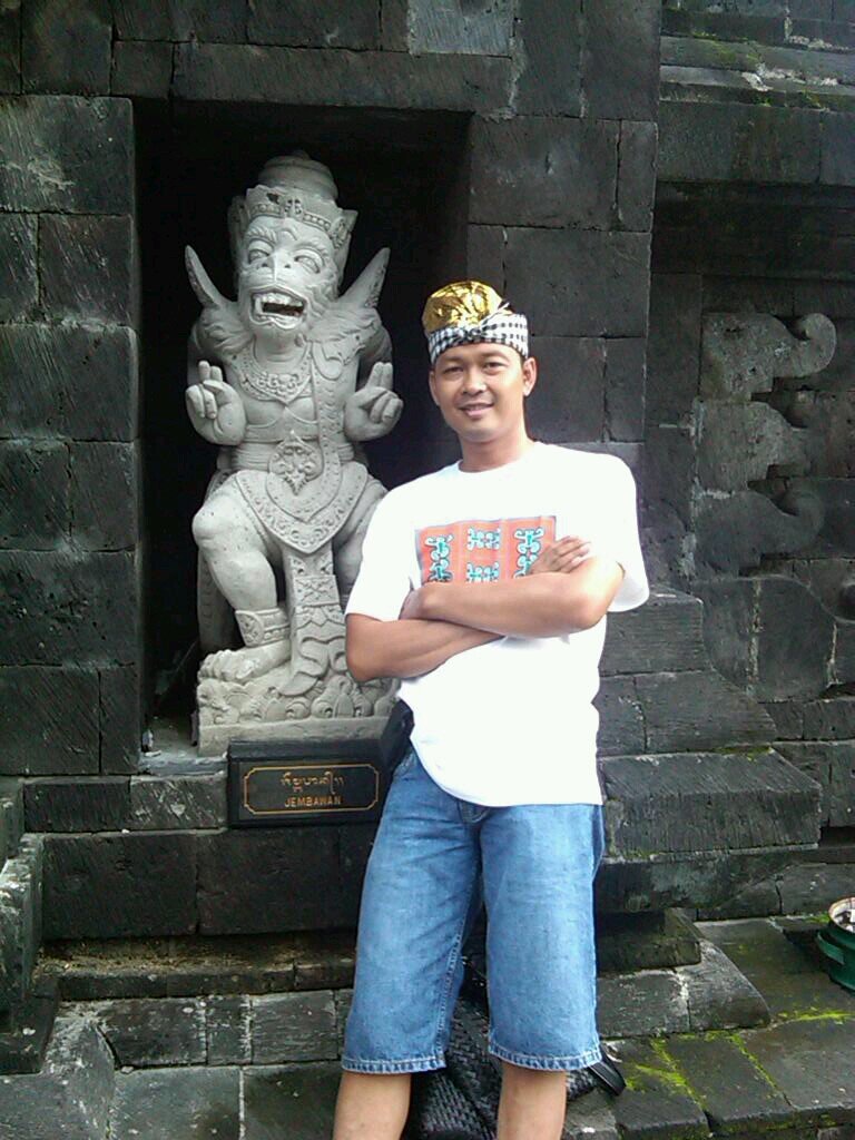 HendraCikuya's profile picture. Friendship