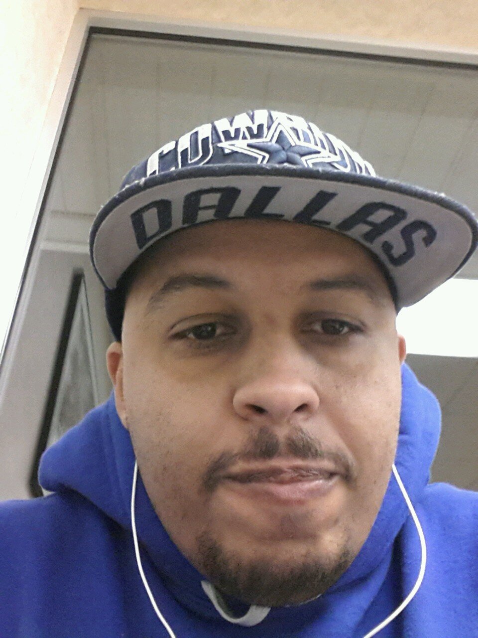 jlaboy06's profile picture. Hard worker