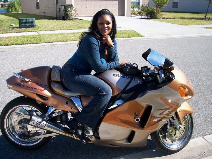 roxysavephace's profile picture. 