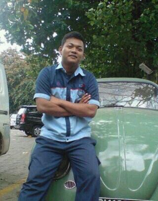 antonxf11's profile picture. 