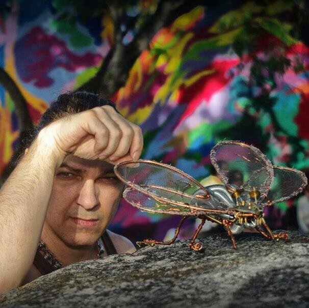 Ken Bessemer is a Silver and Gold Smith. Maker of Jewelry and Jewelry Sculptures. Metal sculptures.