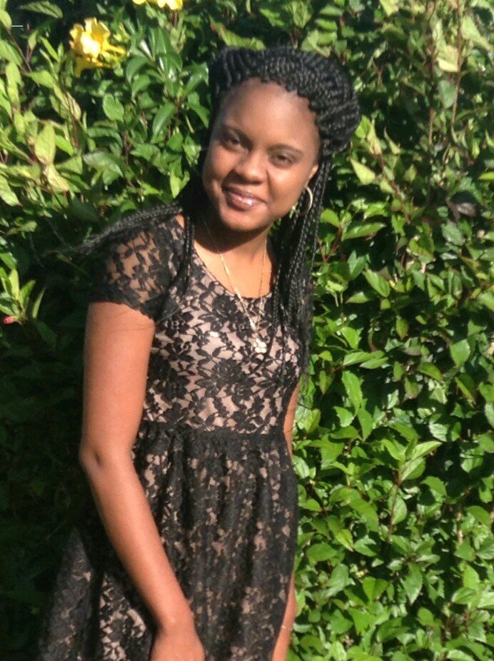 I'm a friendly n pleasant young lady. I love music!! I enjoy singing and dancing! I'm unique :)