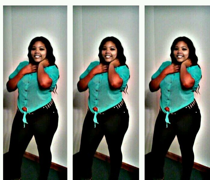 CREATIVE,SMART,BEAUTIFUL, YOUNG WOMAN THAT SEES THROUGH B/S AND FAKES COO AF' TO BE AROUND BUT CRAZY AF' AT THE SAME TIME IM ME ;)