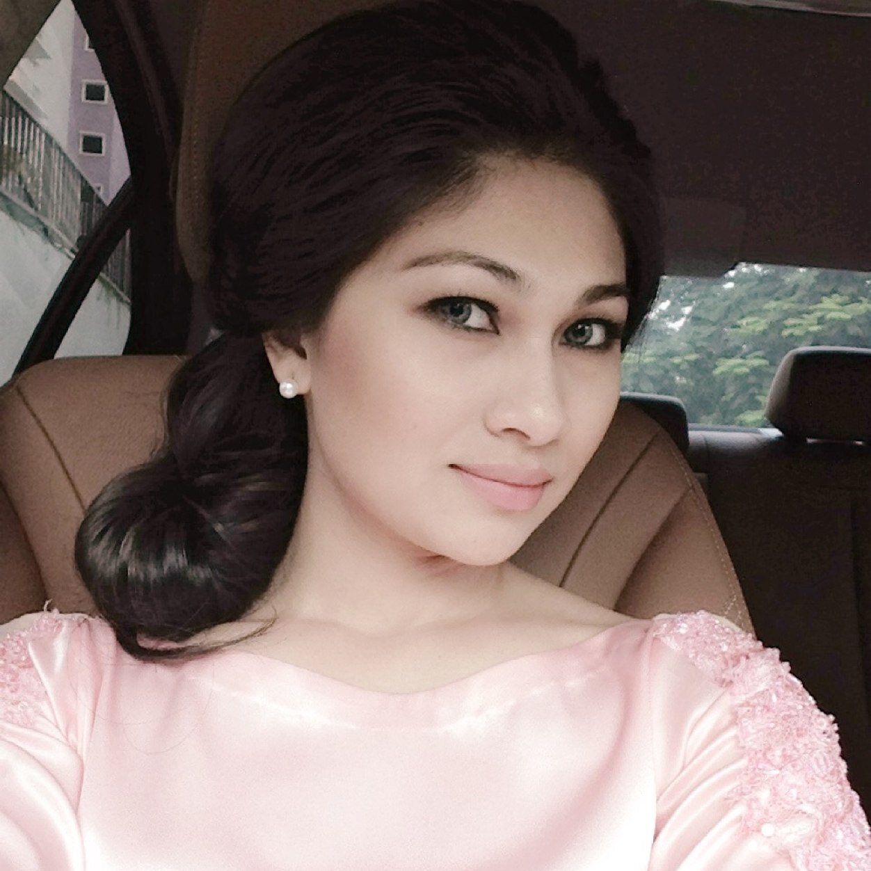 Lady D Diananasir Twitter