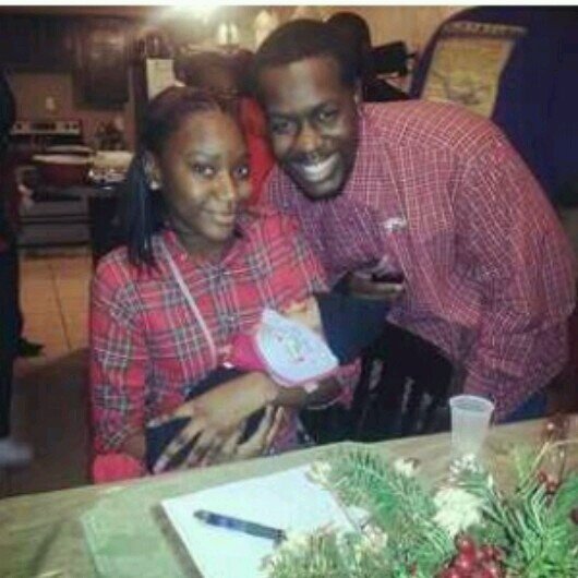 Ohio born and raised #TeamLeo #TeamProudFather I live every day for my son.