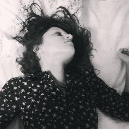 shopot119's profile picture. Болею за ЦСКА,обожаю читать,люблю осень,горячий кофе и прикольные шапочки)))