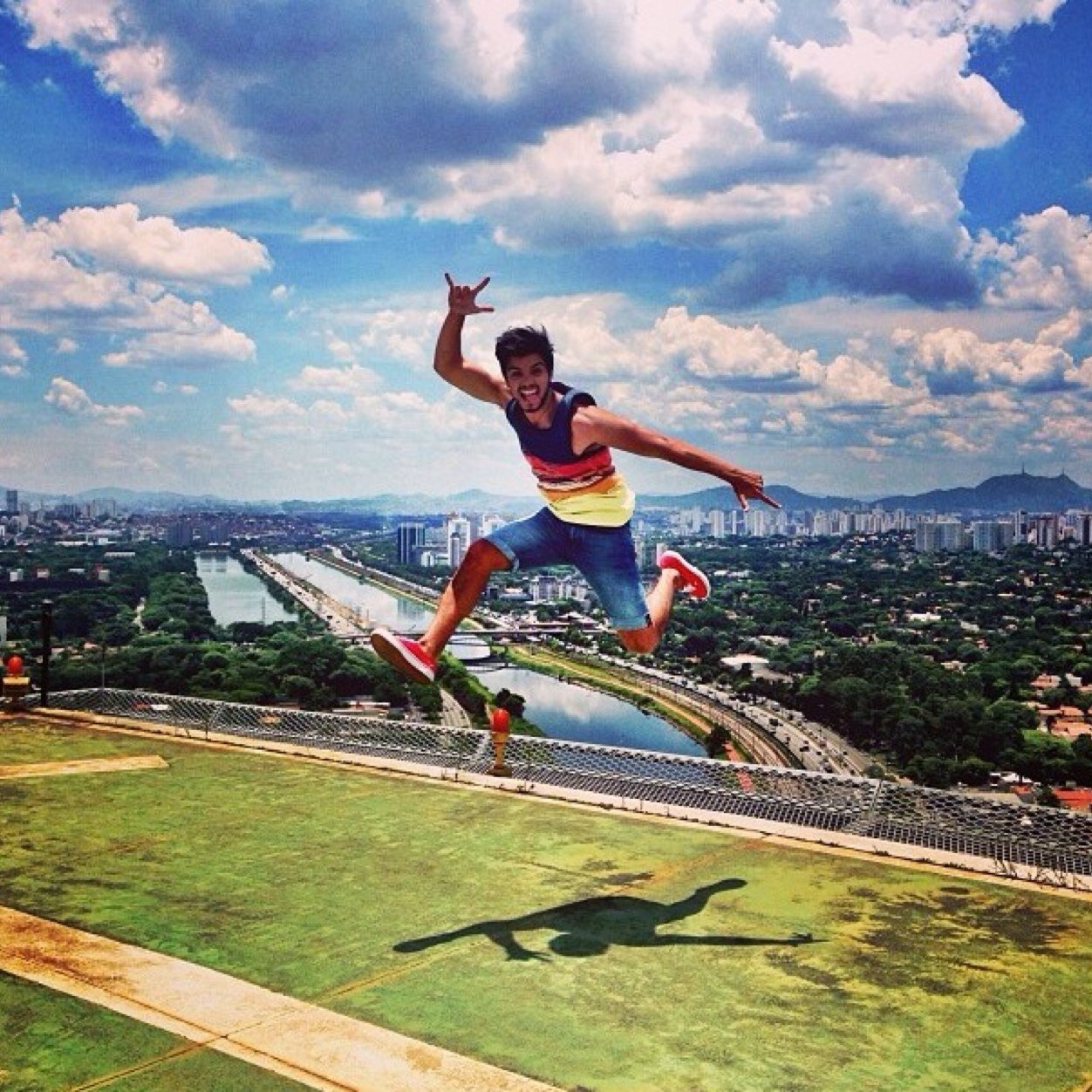 _RodMinhaVida's profile picture. Rodrigo Sang Simas ❤ Since: 02/06/13 JDNV ✨