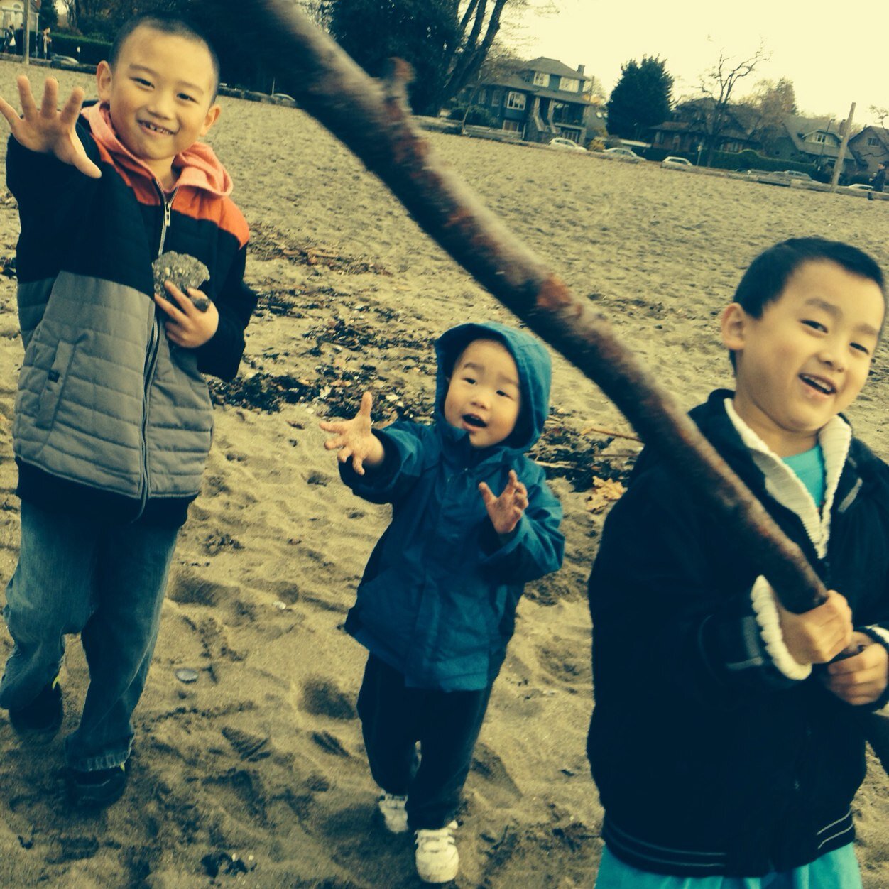 Certified Orton Gillingham Tutor,M.Educ. Admin, ECE, +15 yrs of teaching experience, sharing tips on OG learning & ECE & general mommy life w/ 3 boys