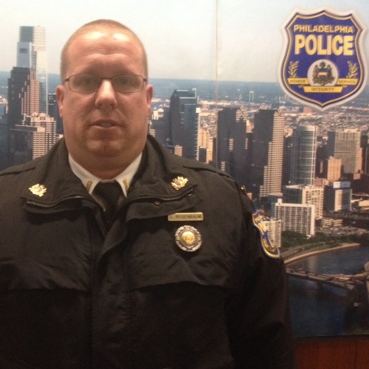 Lieutenant @PhillyPolice Shooting Investigation Group Dennis.Rosenbaum@Phila.gov
