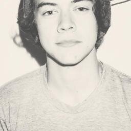 HARRY_PLEASE_69's profile picture. DIRECTIONER  https://t.co/bNIhrb61Zh мой еще один профиль.