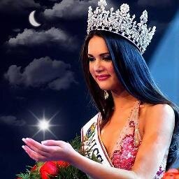 Twitter Oficial/ Destacando la Belleza Venezolana en el mundo/ Fotos/ conciertos/noticias/estrenos/ y mucho mas SIGUENOS