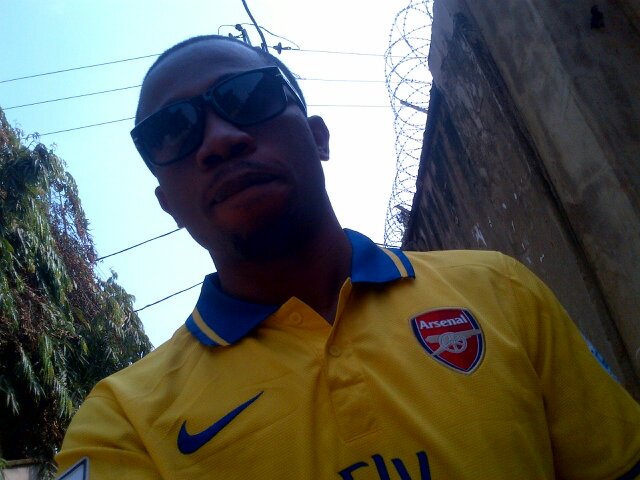 I am an IT professional with bias for everything Microsoft, except maybe IE, an avid Arsenal fan, an alt rock addict and a complete gentleman ;)