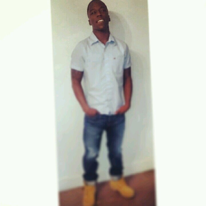 No2morrow_'s profile picture. 