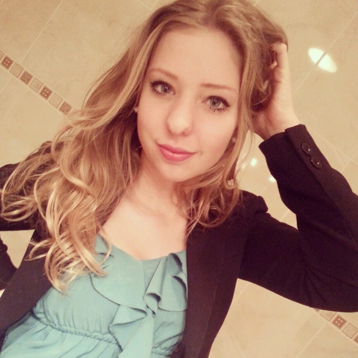 Ik hou van jou kus je zusje! ♡♡