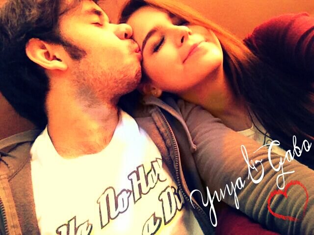 cuenta creada por una sola razon ... ADMIRAMOS A @yuyacst y @werevertumorro ... Unete :D
