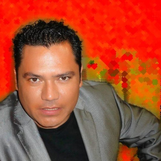 para este locutor de radio la vida es un gran escenario donde me encanta hacer show!! #cabomil 96.3 fm #lasgruperonas http://t.co/KPCuNwxg los cabos #BCSmex