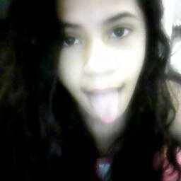 tenho 12 anos amo desenhar sou carinhosa e dedicada tenho uma conta no youtube visitem Stefanny patty bjoocas