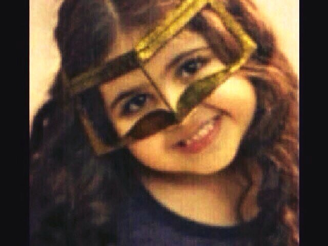 إن طبت قولواحيّ والله بنت العودوان خبت أمانه خلوا ابوي في حاله♡الله يرحم ابوي ويخلي لي امي ويعيني على برهاامي اعزمااملك في الدنيا♡اختي@Osoom502