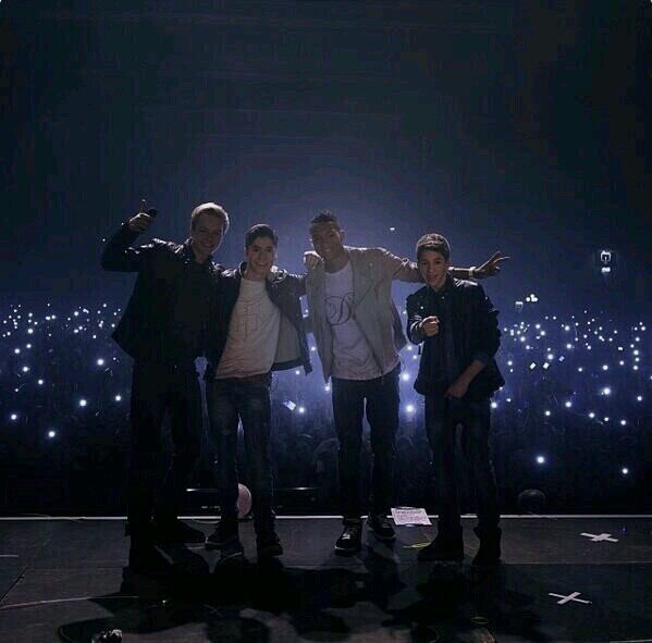 my idols blowned my mind, stopped the time en broke the rules.