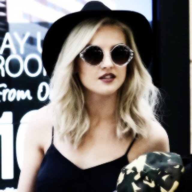 Follow @LittleMixNotass Cuenta dedicada a Little Mix,con noticias y novedades.