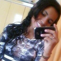 Não Adianta Olha Para O céu Com Muita Fé & Pouca Luta. (;