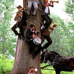 FacundoMoreni's profile picture. Pensando, al pedo, pero pensando.