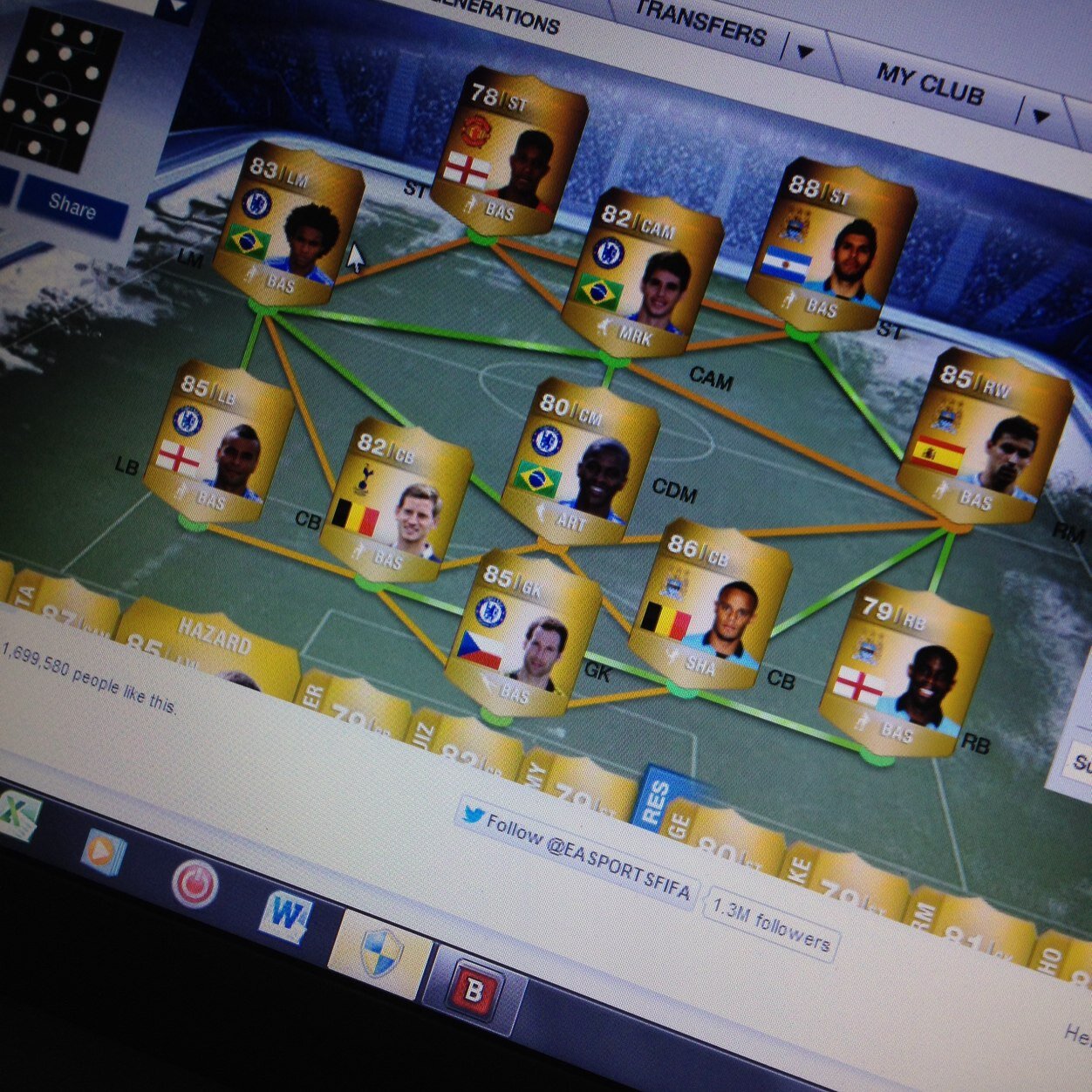 Fifa 15 Giveaway coins en spelers aVolg dus voor giveaways en coinsverdubbeling! ga nu naar onze site! http://t.co/LJkW5UIH8W !!