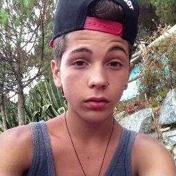 1999. || Belieber Boy, ¿Algún Problema? || Wiz Khalifa  3 || Solterito masbonito* || El baile, Mi pasión.