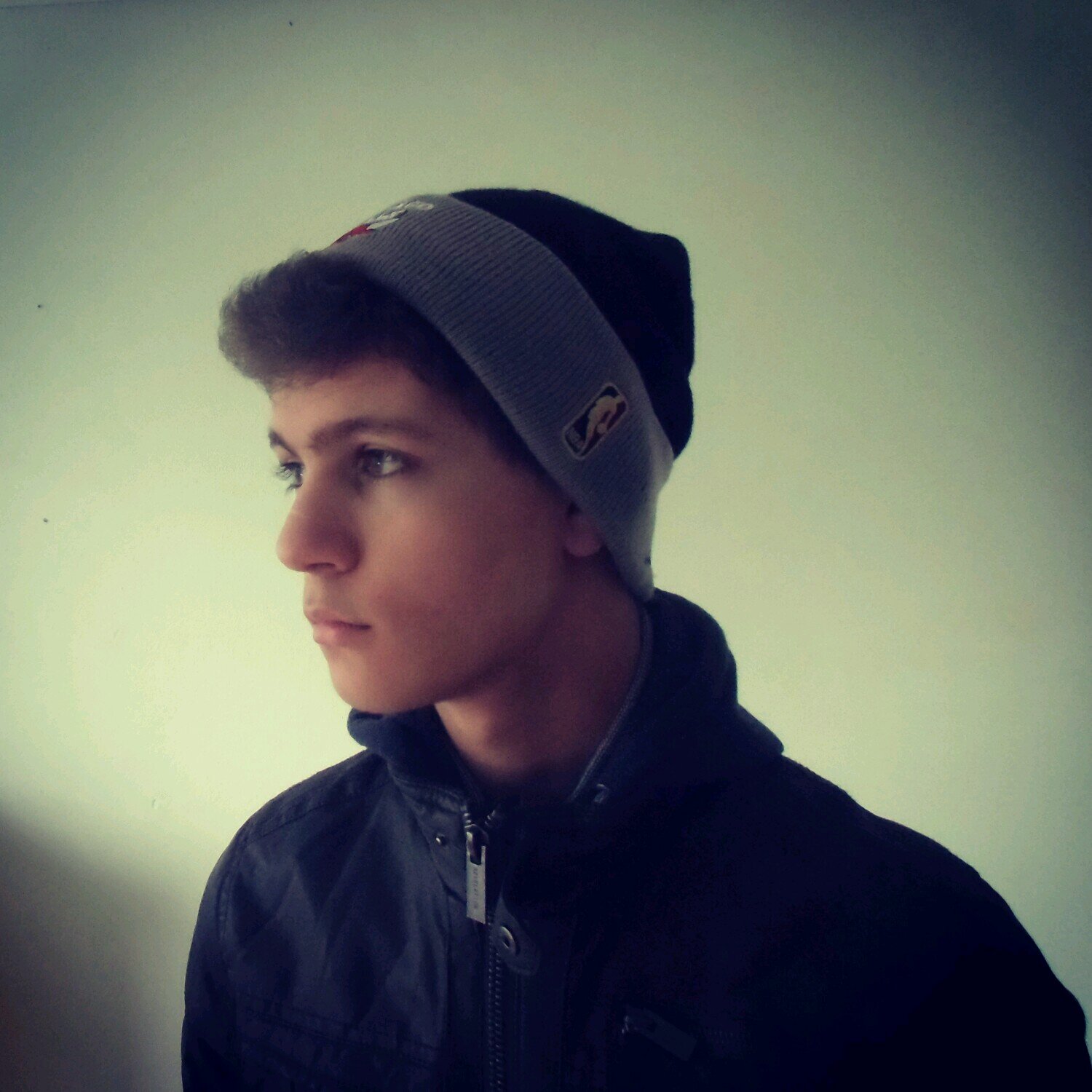 Hey, my name is Italo (Stefano Luciano Lombardo).
I'm a14 years old DJ from the Netherlands.
My mother is Italian and my father half Suriname half Dutch.